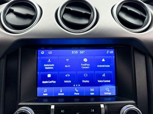 Used 2020 Ford Mustang Premium image 19