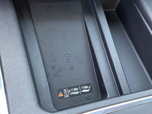 Used 2021 Chevrolet Silverado 1500 LTZ w/ LTZ Premium Package image 27