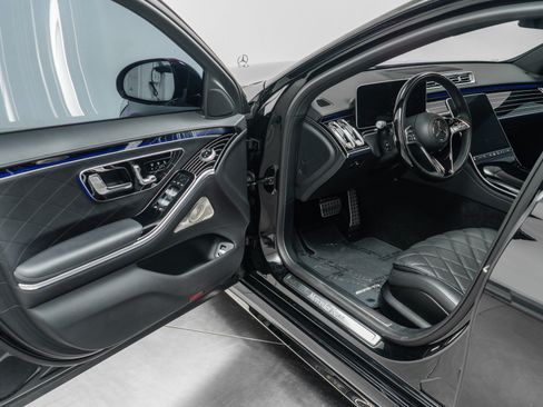 Used 2024 Mercedes-Benz S 580 4MATIC Sedan image 23
