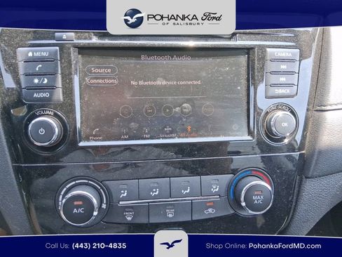 Used 2018 Nissan Rogue SV FWD image 12