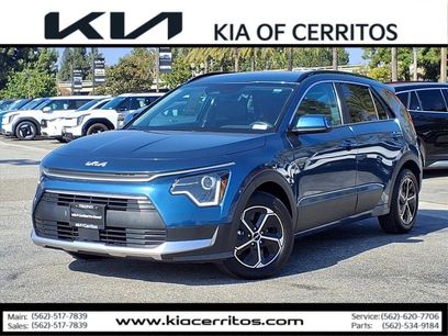 Certified 2025 Kia Niro EX