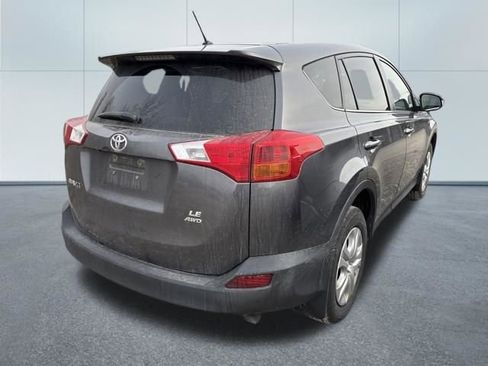 Used 2013 Toyota RAV4 LE image 4