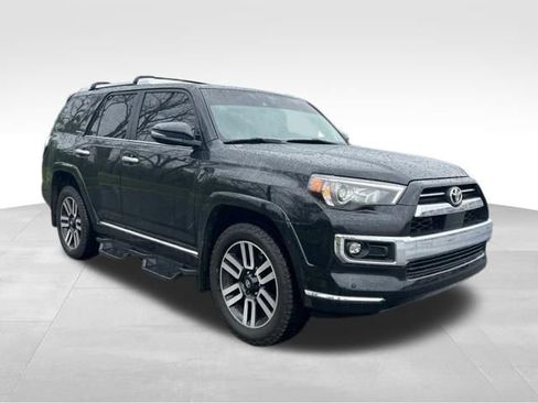 Certified 2021 Toyota 4Runner Limited AWD/4WD image 8
