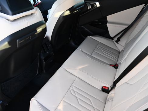 New 2026 BMW X3 xDrive30 w/ Premium Package image 11