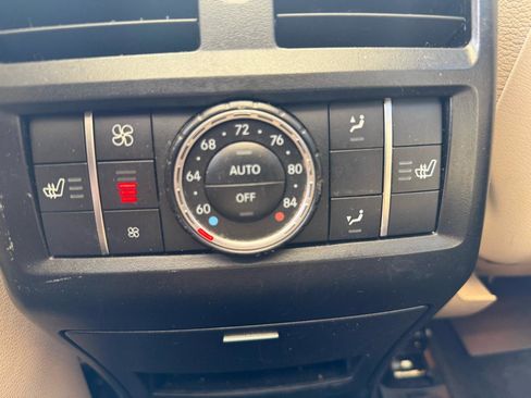 Used 2019 Mercedes-Benz GLS 550 4MATIC w/ Driver Assistance Package image 10