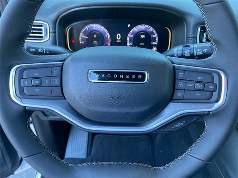 New 2025 Jeep Wagoneer 4WD w/ Convenience Group I image 9