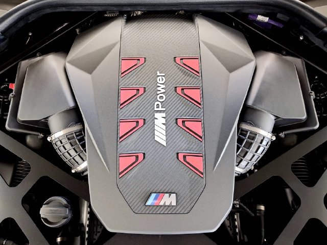 New 2026 BMW X5 M Competition w/ Executive Package AWD/4WD image 28