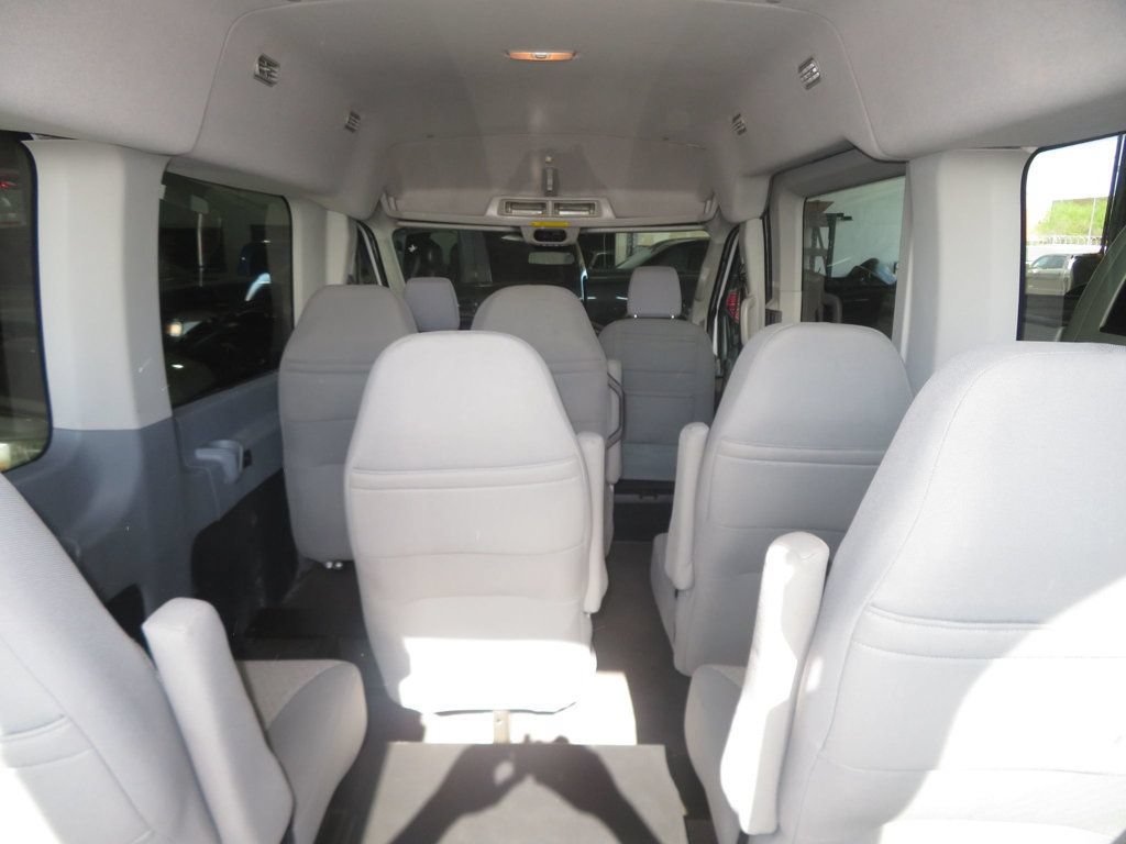 Used 2018 Ford Transit 150 XLT RWD image 21