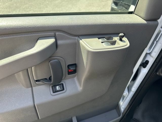 Used 2025 Chevrolet Express 2500 w/ Driver Convenience Package RWD image 14