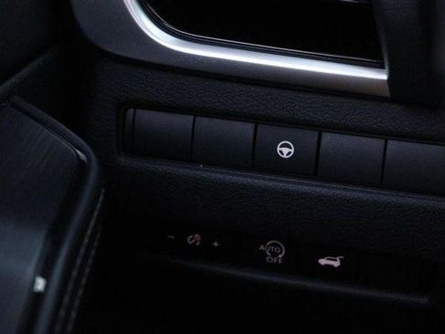 Used 2023 Nissan Rogue SL w/ SL Premium Package image 22