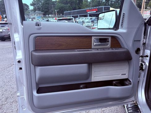 Used 2013 Ford F150 Lariat w/ Luxury Equipment Group RWD image 9