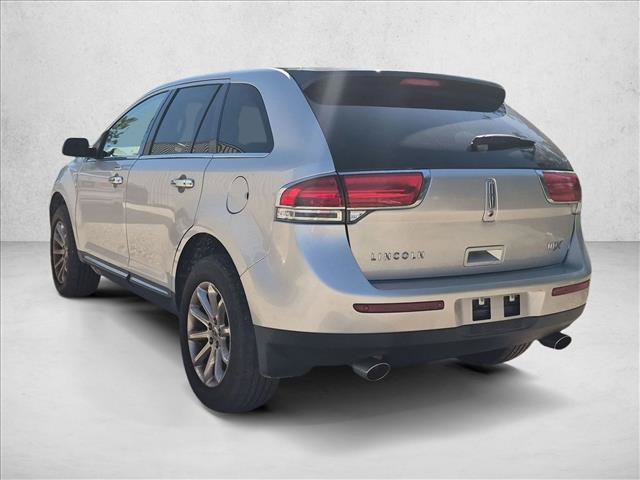 Used 2015 Lincoln MKX FWD w/ Equipment Group 102A image 7
