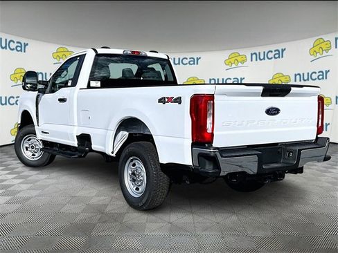 New 2026 Ford F250 XL w/ XL Chrome Package image 4