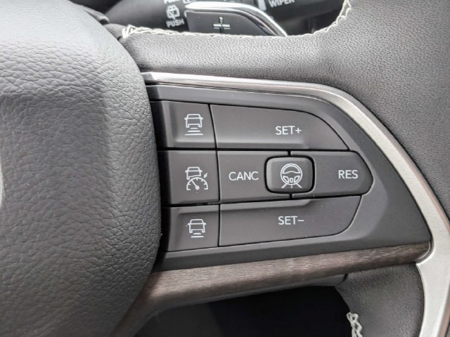 New 2027 Jeep Grand Cherokee Limited AWD/4WD image 29