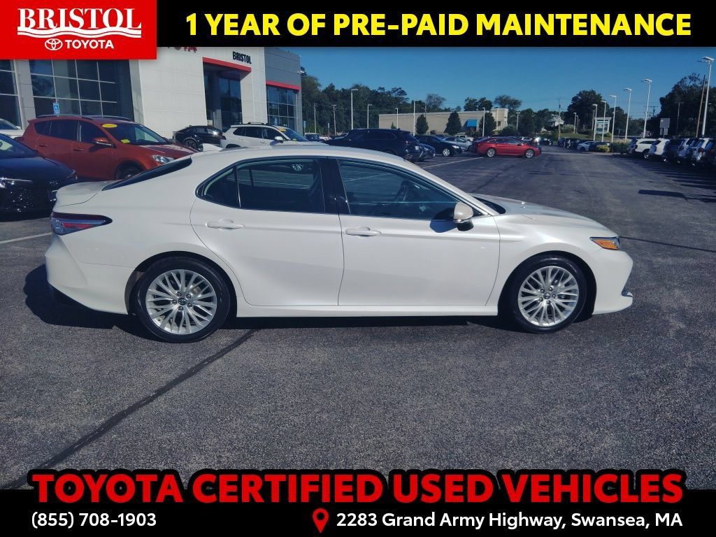 Certified 2019 Toyota Camry XLE FWD image 8