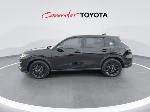 Used 2025 Honda HR-V Sport image 5