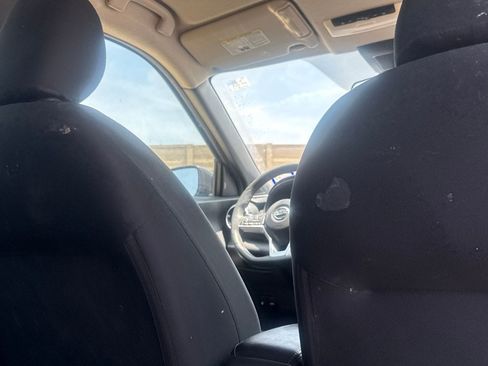 Used 2021 Nissan Kicks SR FWD image 29