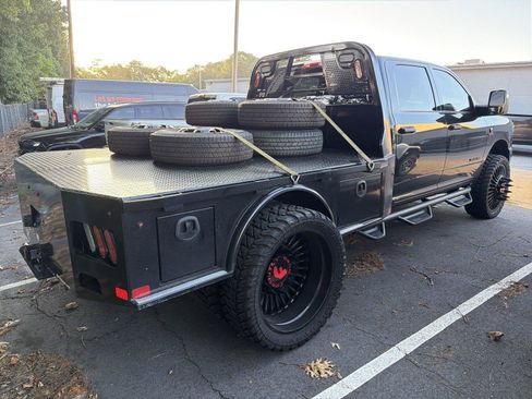 Used 2025 RAM 3500 Big Horn AWD/4WD image 4
