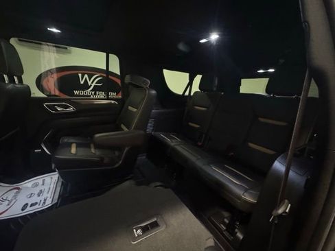 Used 2023 GMC Yukon XL AT4 w/ AT4 Premium Package image 11