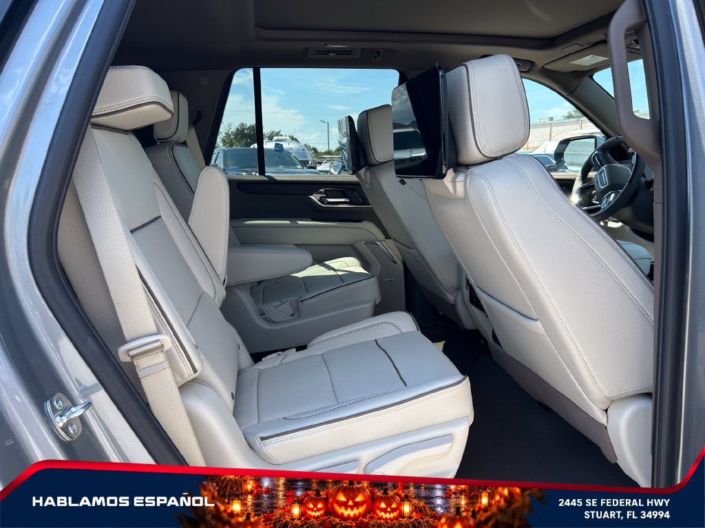 New 2026 GMC Yukon Denali w/ Denali Reserve Package AWD/4WD image 18