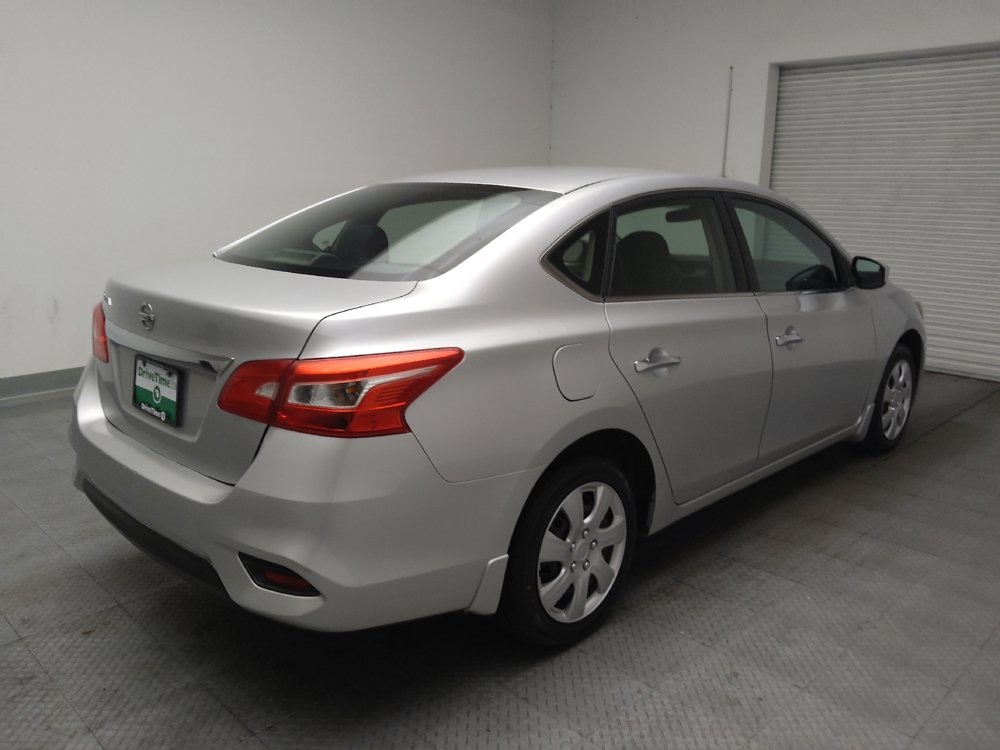 Used 2019 Nissan Sentra S FWD image 9