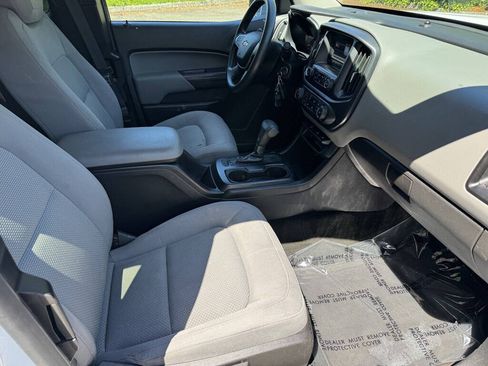 Used 2015 Chevrolet Colorado W/T w/ WT Convenience Package RWD image 16