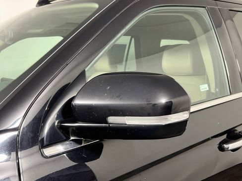 Used 2024 Ford Expedition Limited AWD/4WD image 12