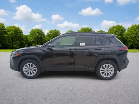 New 2026 Toyota Corolla Cross LE image 4