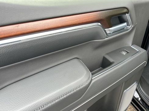 New 2026 GMC Sierra 1500 Denali w/ Denali Reserve Package image 19