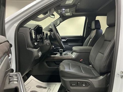 New 2026 GMC Sierra 1500 SLT w/ SLT Premium Package AWD/4WD image 8