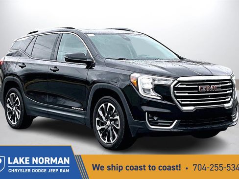 Used 2022 GMC Terrain SLT w/ Infotainment Package II image 1