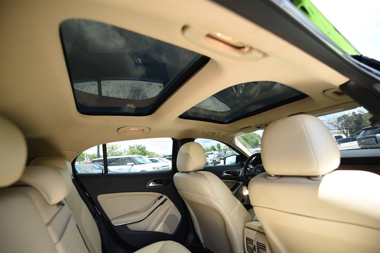 Used 2017 Mercedes-Benz GLA 250 image 15