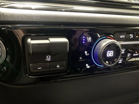 New 2026 Chevrolet Silverado 2500 ZR2 AWD/4WD image 61