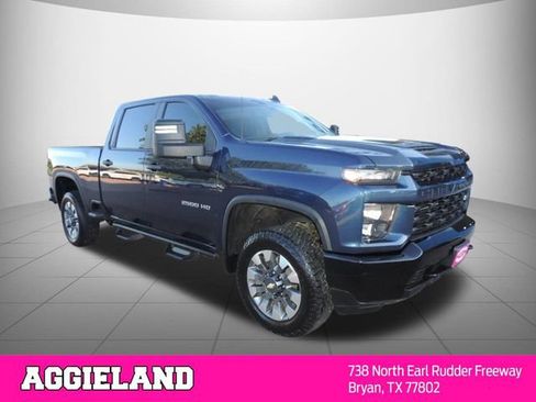 Used 2022 Chevrolet Silverado 2500 Custom w/ Custom Convenience Package AWD/4WD image 3
