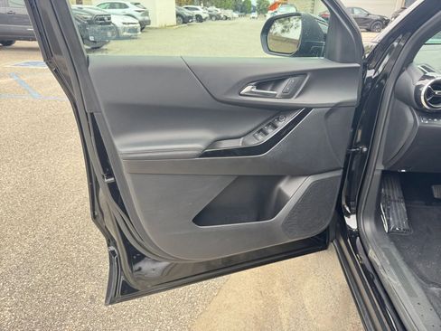 Used 2025 Chevrolet Equinox LT image 20