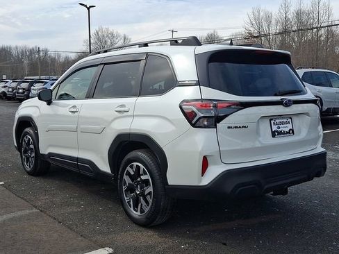 Used 2026 Subaru Forester Premium image 5