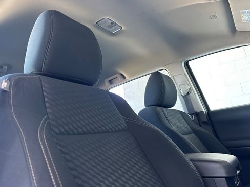 Certified 2023 Toyota Tacoma 4x4 Double Cab w/ Trail Edition image 15