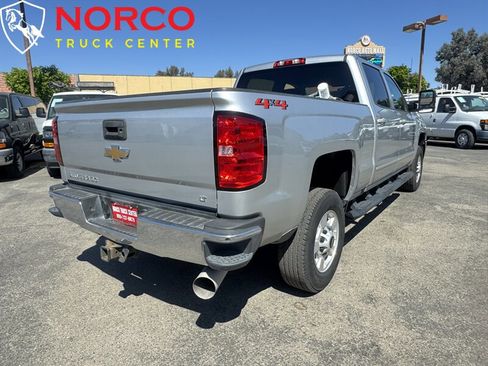 Used 2018 Chevrolet Silverado 2500 LT image 8