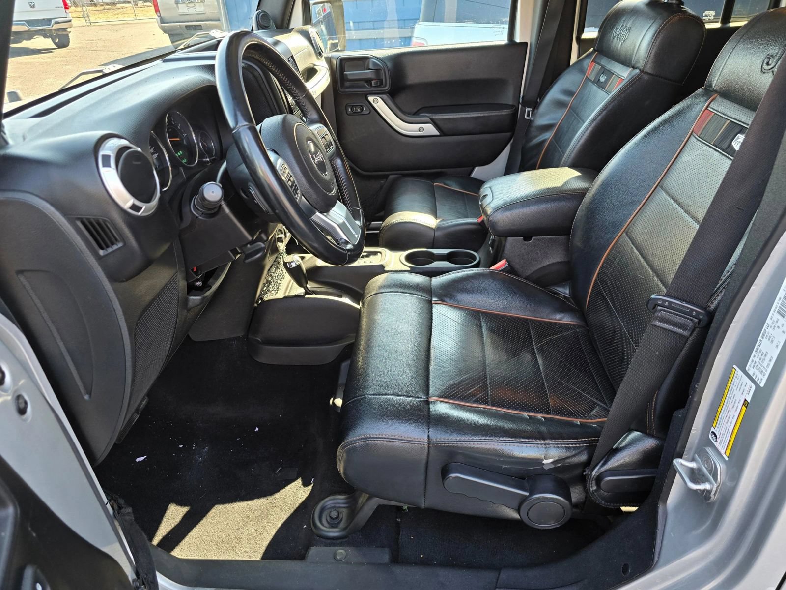 Used 2011 Jeep Wrangler Unlimited 70th Anniversary w/ Dual Top Group AWD/4WD image 20