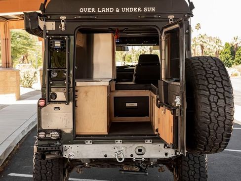 Used 1991 Land Rover Defender 110 image 45