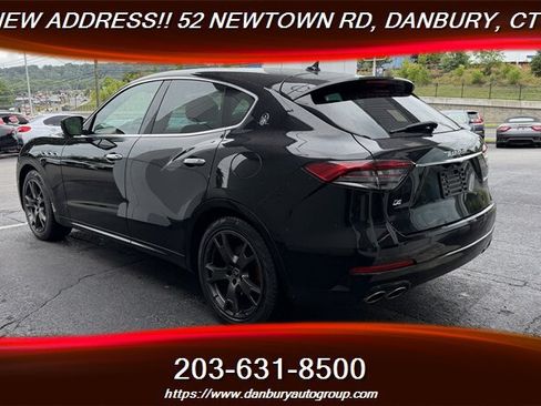 Used 2021 Maserati Levante AWD/4WD image 3