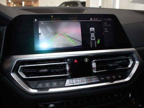 Used 2021 BMW 430i Coupe w/ M Sport Package image 19