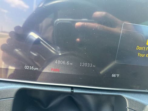 Used 2022 Mercedes-Benz C 300 4MATIC Sedan image 15