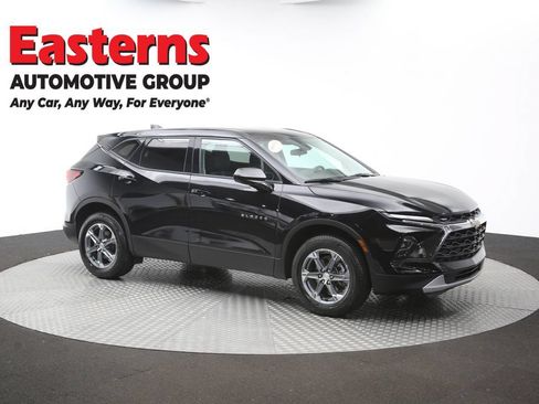 Used 2025 Chevrolet Blazer LT FWD image 48