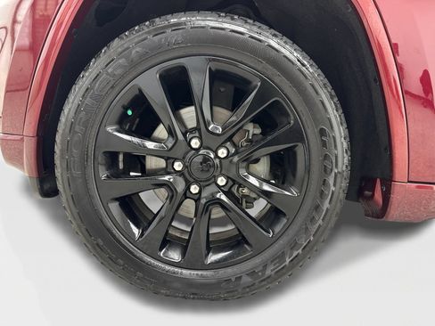 Used 2019 Jeep Grand Cherokee Altitude RWD image 47