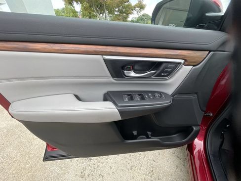 Used 2021 Honda CR-V Touring image 22