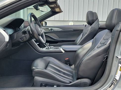 Used 2025 BMW 840i xDrive Convertible AWD/4WD image 16