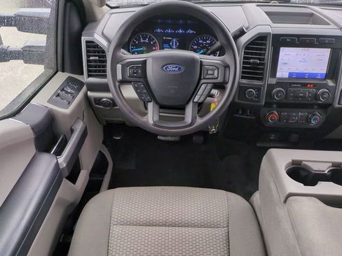 Used 2020 Ford F250 XLT w/ Snow Plow Prep Package image 16