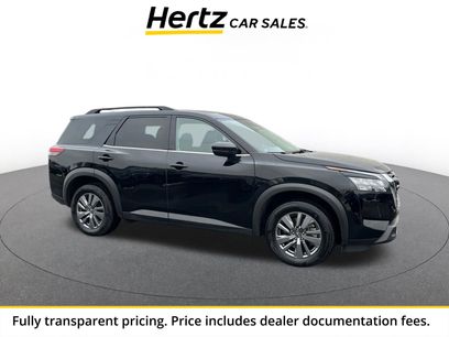 Used 2025 Nissan Pathfinder SV