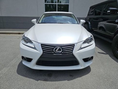Used 2016 Lexus IS 300 AWD image 3